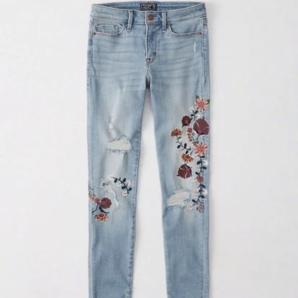 Abercrombie & Fitch Harper Jeans - Picture 2 of 2